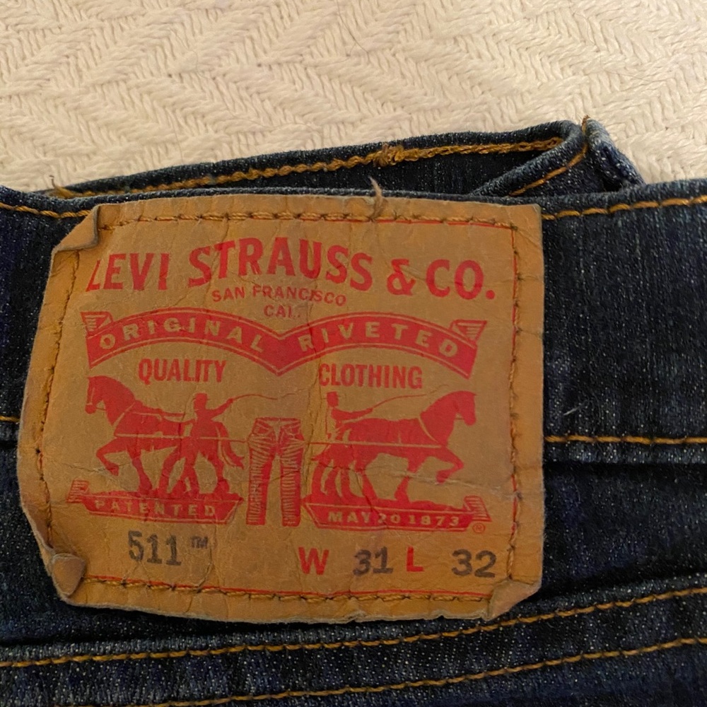 Levi 511